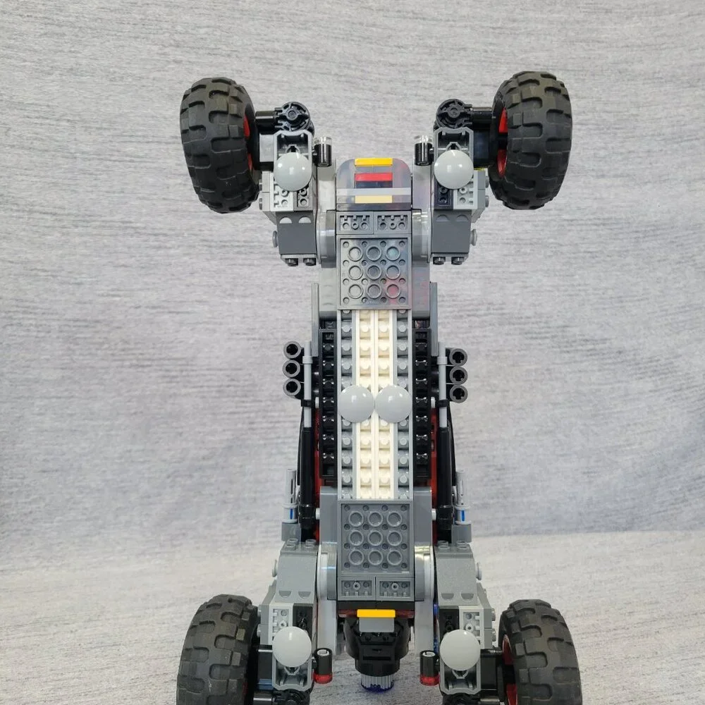 Lego The Batman Movie  The Batmobile 70905